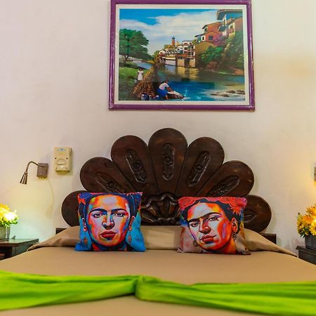 Hotel Posada De Roger Puerto Vallarta Eksteriør billede
