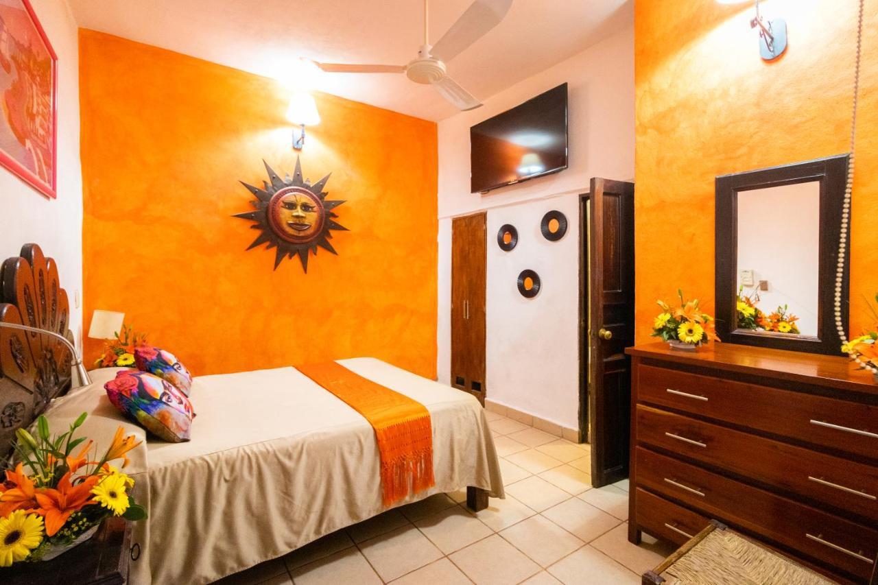 Hotel Posada De Roger Puerto Vallarta Eksteriør billede