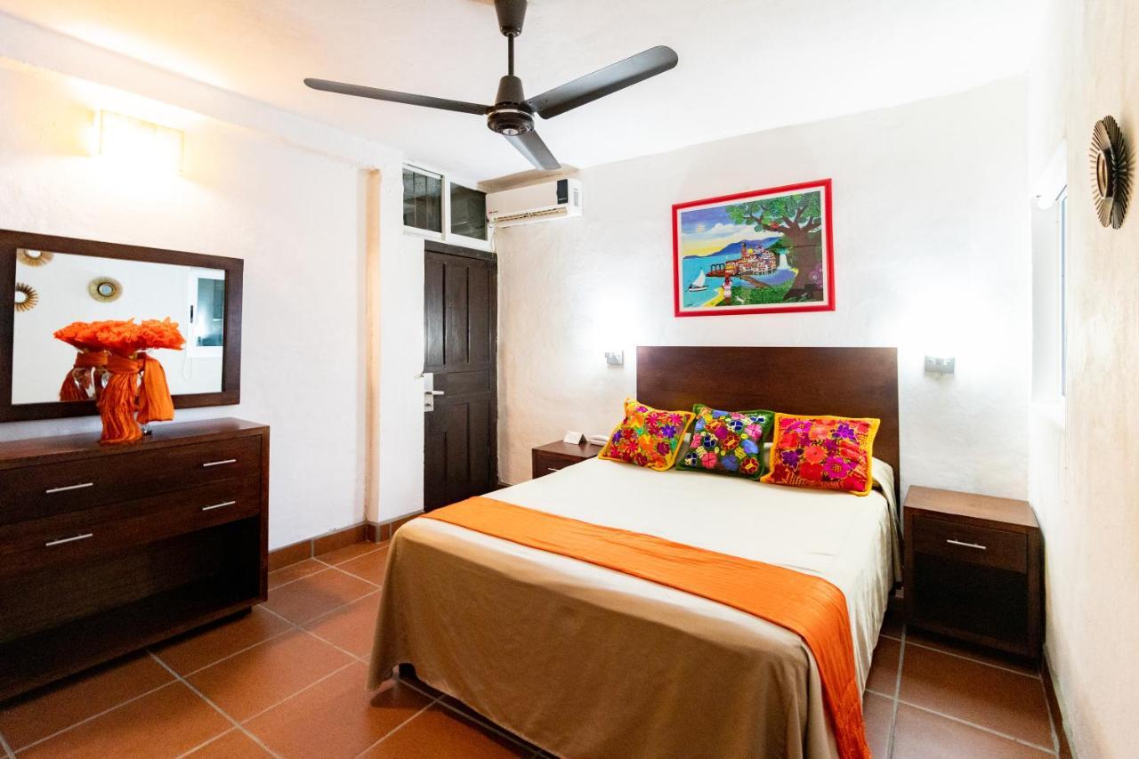 Hotel Posada De Roger Puerto Vallarta Eksteriør billede